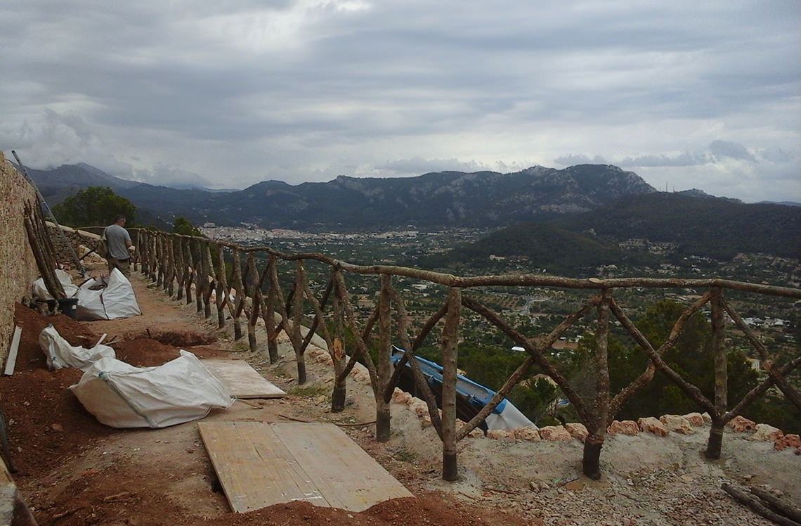 Fusteria Sa Serradora, Sineu, Mallorca, Fusta Tradicional, Barreres Mallorquines, Taules, Barreres Menorquines